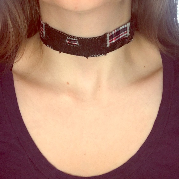 Jewelry - Choker