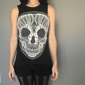 🛍SALE🛍Embroidered Skull Top