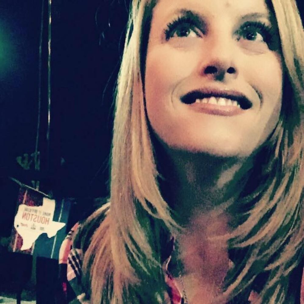 Meet your Posher, Dara