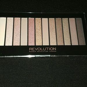 Revolution Redemption Eyeshadow Palette Iconic 3