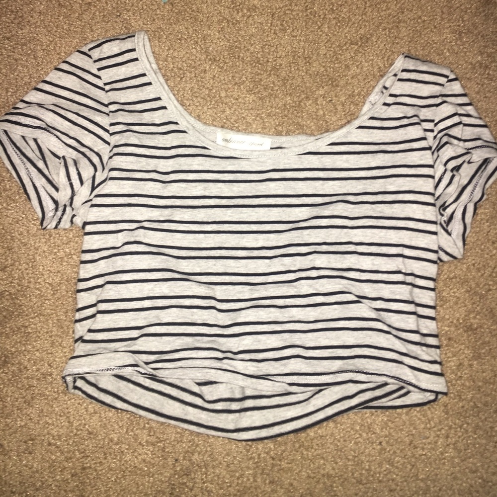 crop top