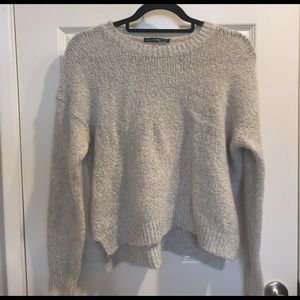 Brandy Melville sweater