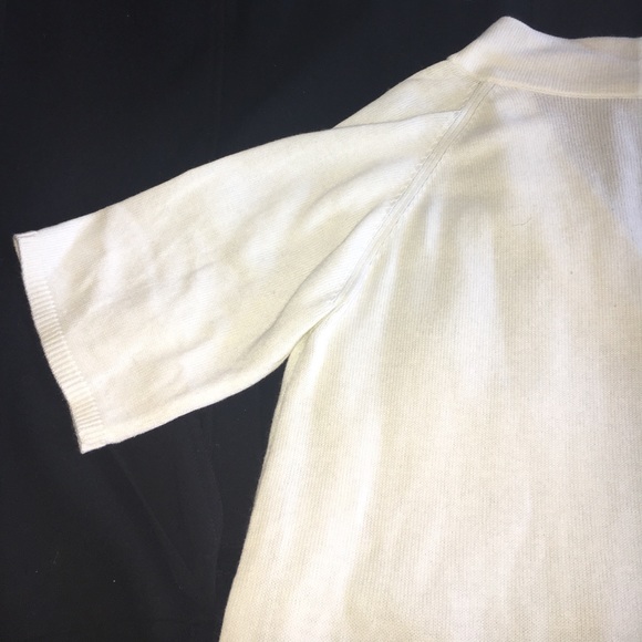 Like-New! CHICO'S Cream Knit Top (Size 2) - Picture 7 of 8