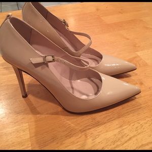 Sarah Jessica Parker patent leather heels. 7 1/2