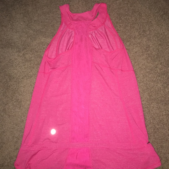 Lululemon tank - Picture 2 of 3