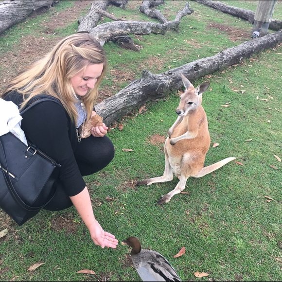 Meet your Posher, Brooke - Picture 2 of 3