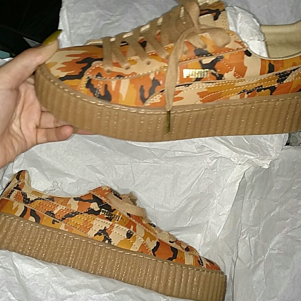 Camo creepers **ON HOLD FOR @bellabaroni**