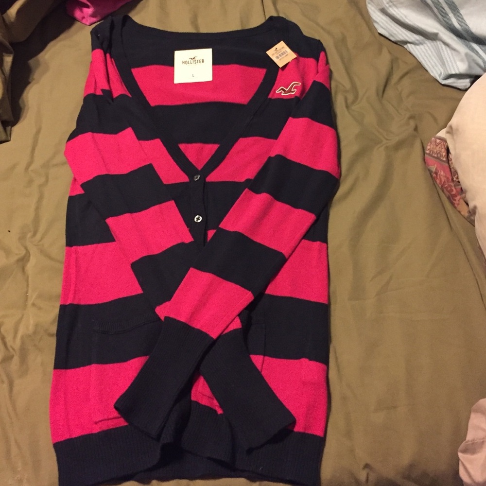 Hollister Cardigan