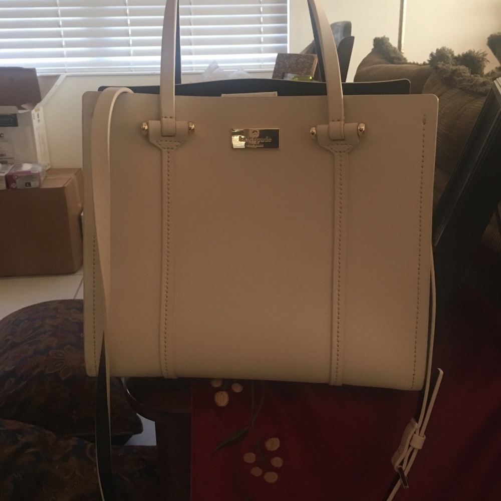 Kate spade purse