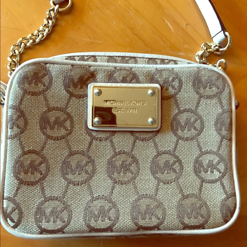 Michael Kors Cross body bag