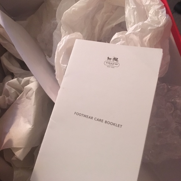 Coach shoes - Picture 3 of 4