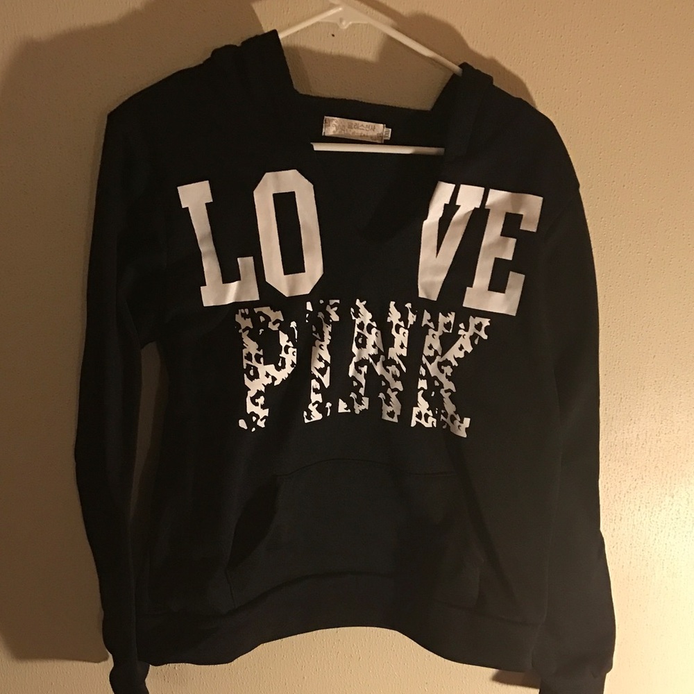 Love pink hoodie