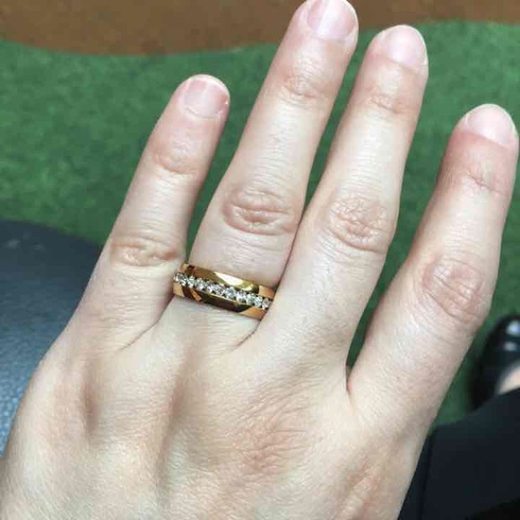 Crystal ring 6 - Picture 4 of 4