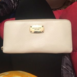 MK cream/white/gold wallet