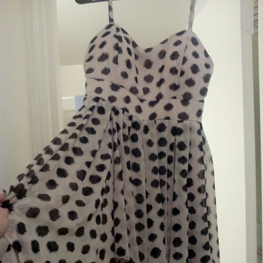 Dress - Picture 2 of 4