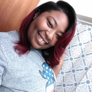 Meet your Posher, Carly