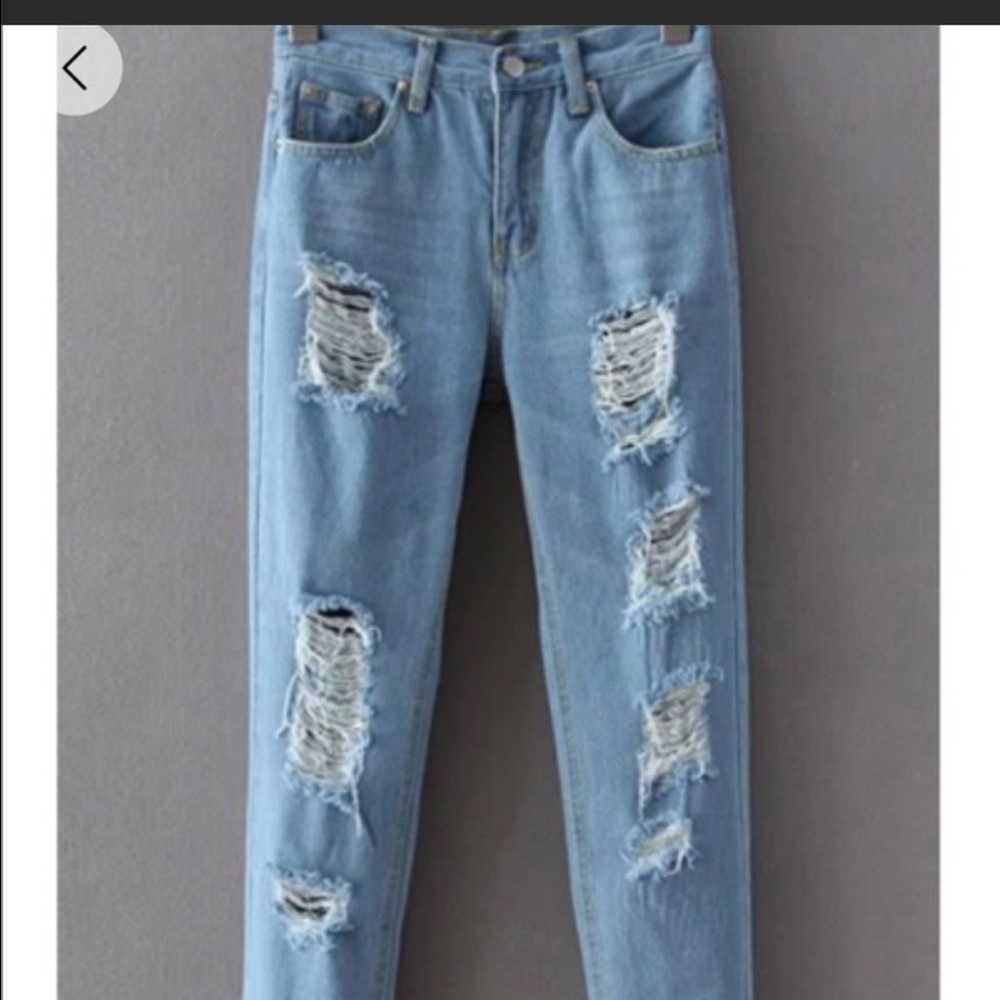 ONLY ONE PAIR LEFT BRANDY BOYFRIEND JEANS!!!
