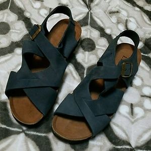 SALE🎉 L.L.Bean Leather Gladiator Sandals