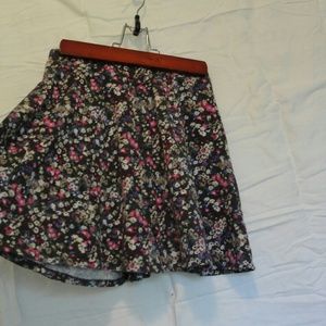 American Eagle XXS Skirt Floral