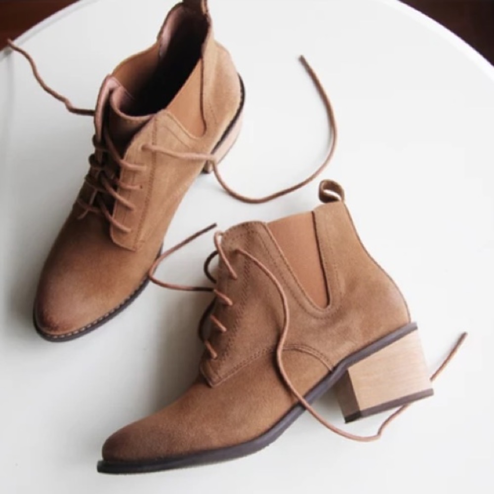 ankle boots independent designer