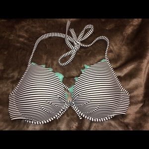 Victoria's Secret bikini top!