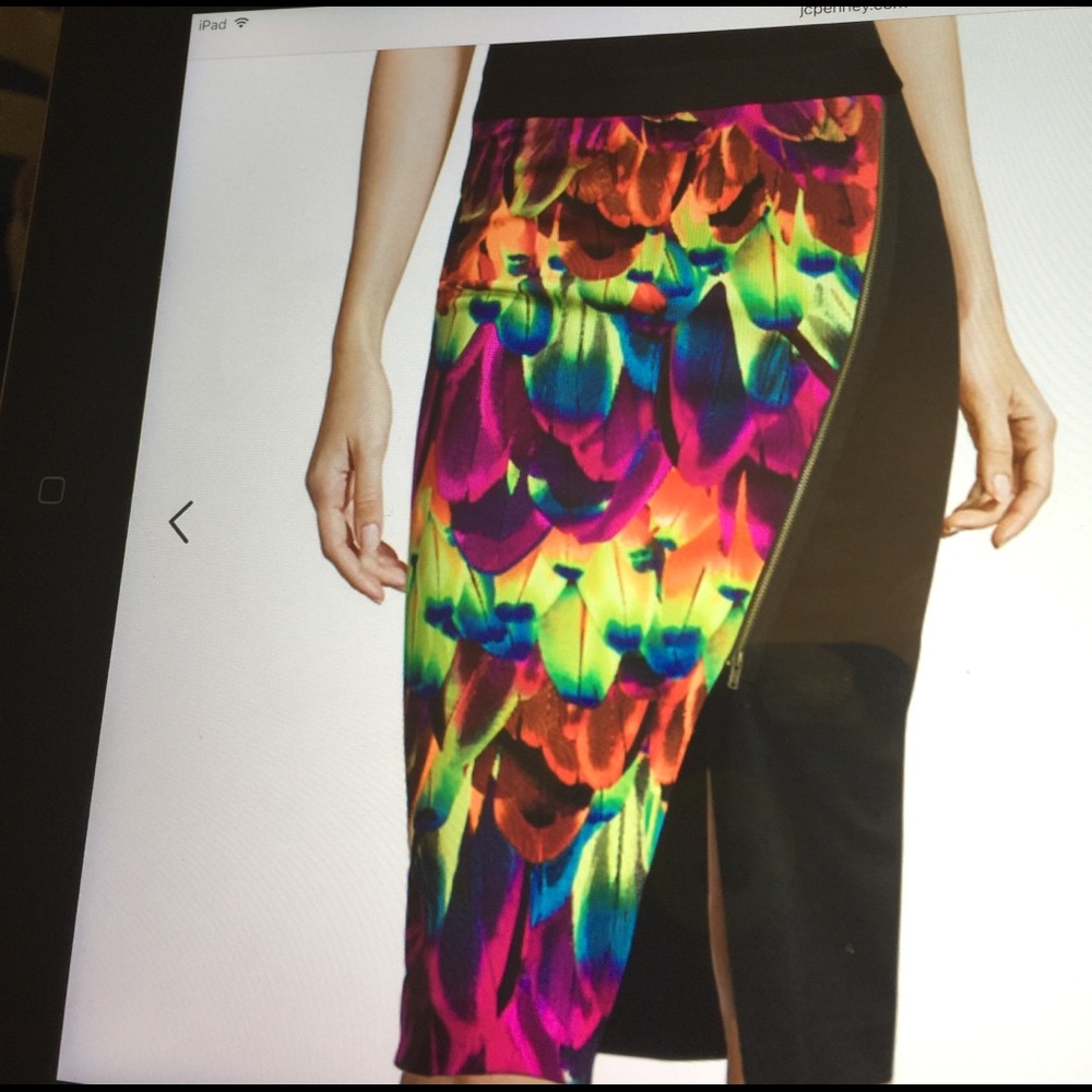 Worthington envelope skirt available in 22w - Picture 4 of 4