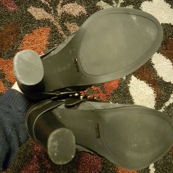 Dollhouse Chunky Heel Boots - Picture 4 of 5