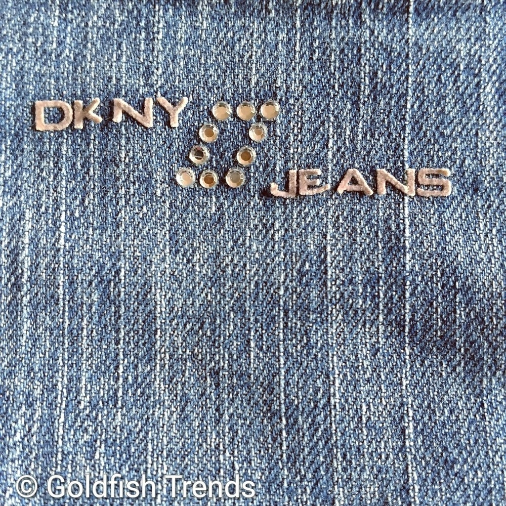 DKNY Jeans - Picture 4 of 7