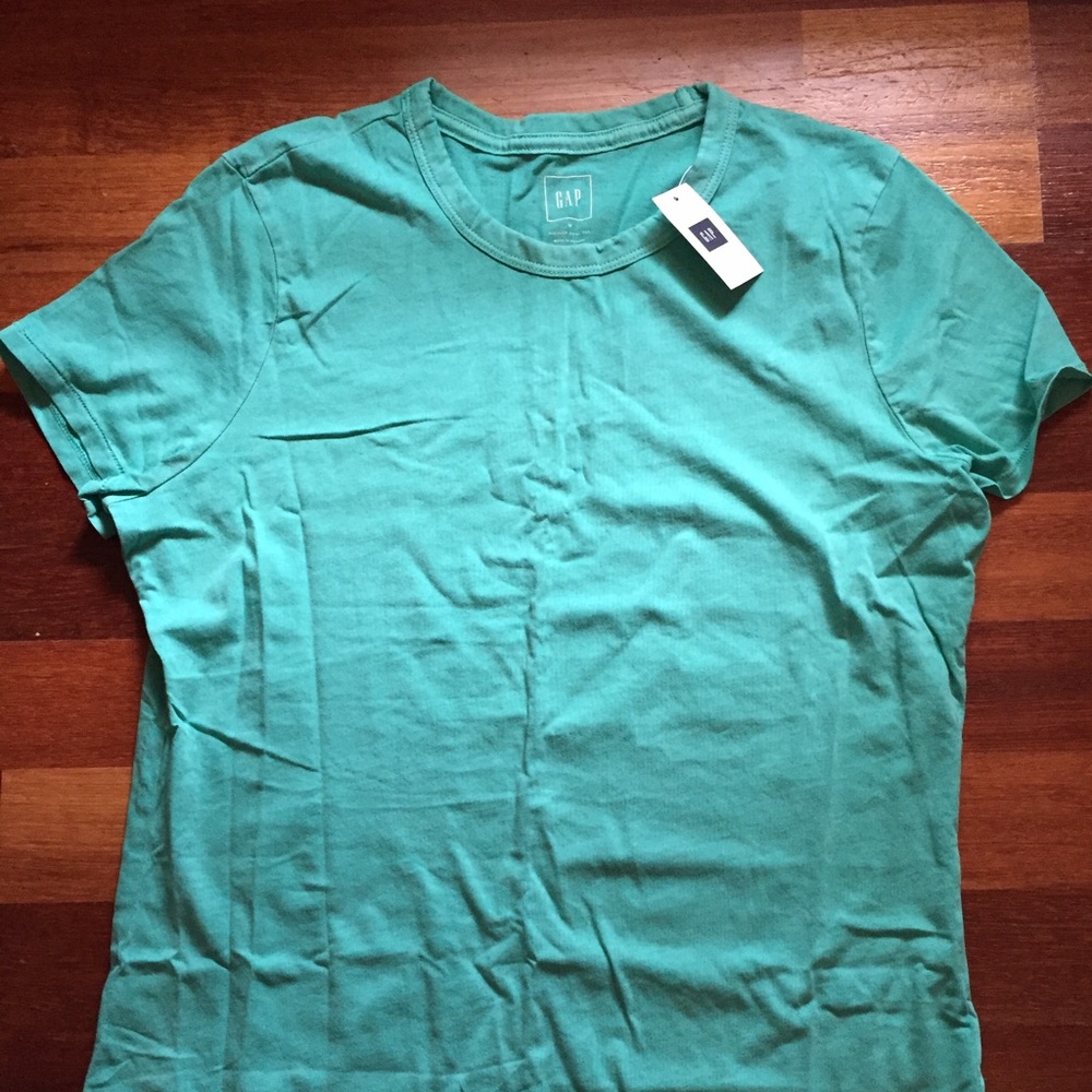 Gap vintage wash tee