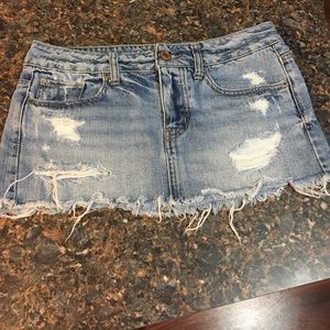 American Eagle mini skirt
