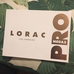 LE Lorac Mega Pro 3
