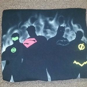 Justice League Mens T Shirt EUC