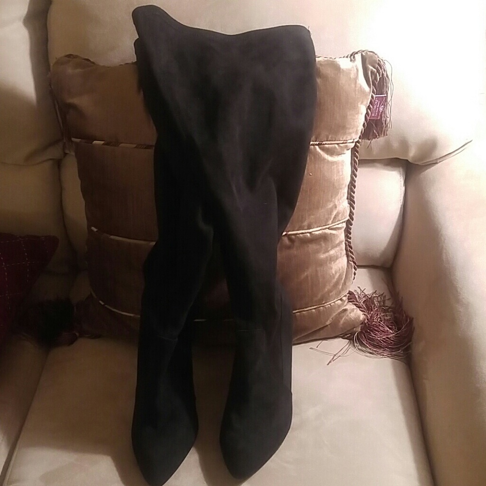 Size 10W wide calf over the knee boots.