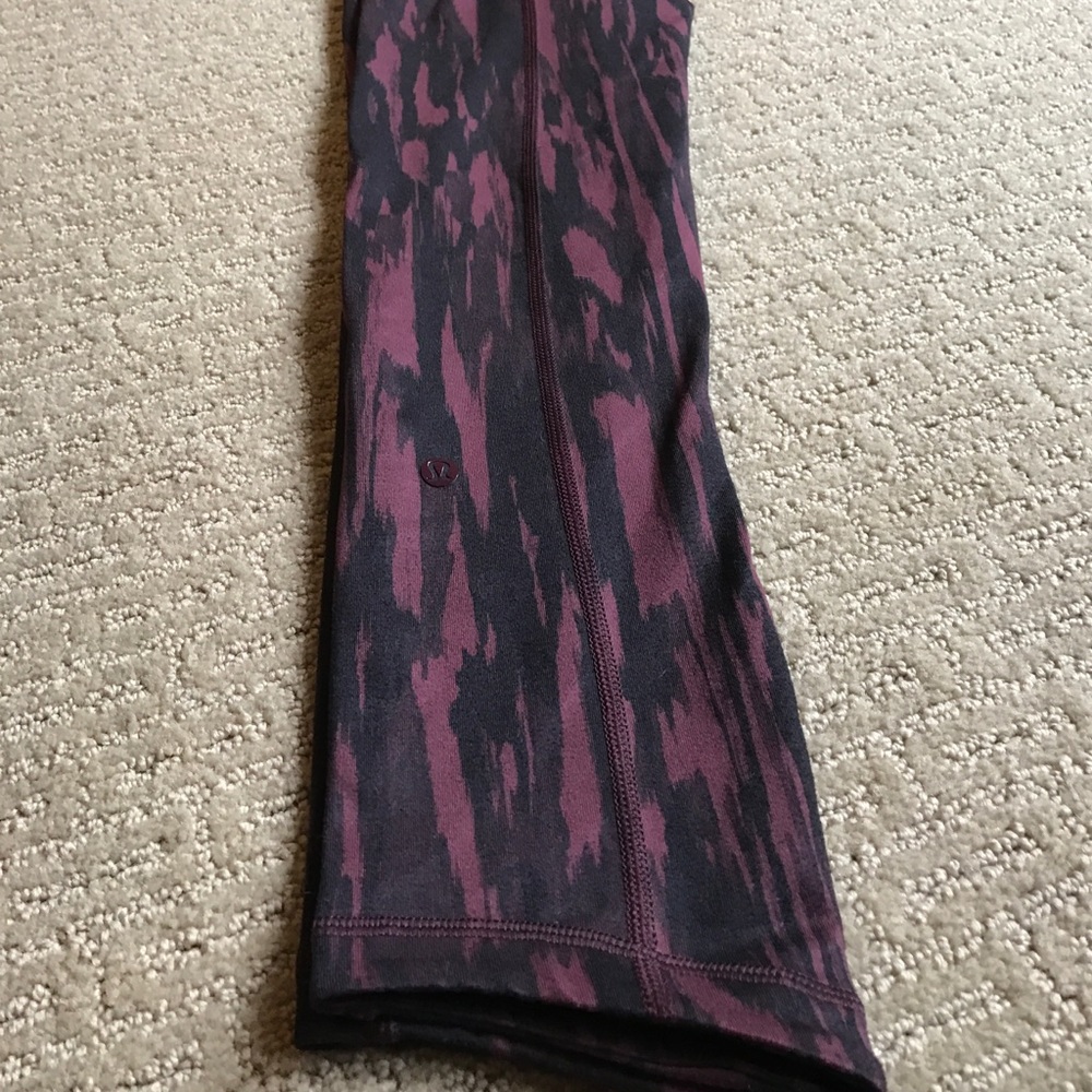 Lululemon crop