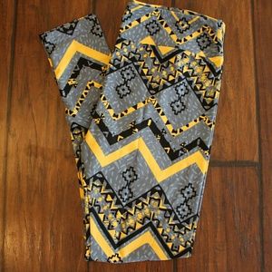 TC LuLaRoe Leggings New
