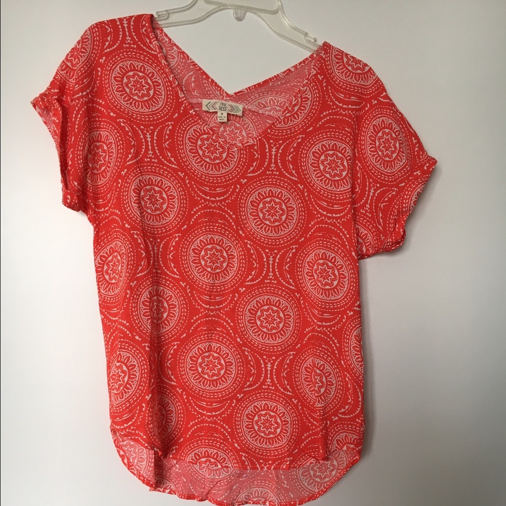 Coral top