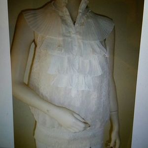 New bebe lace ruffled collar smocked halter top