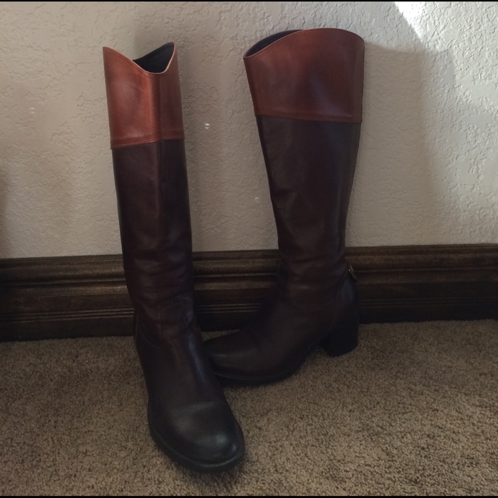 Stunning Laura Busi Italian leather boots