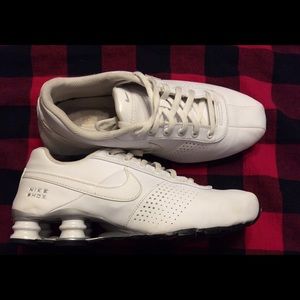 White Nike Shocks. Excellent used condition!