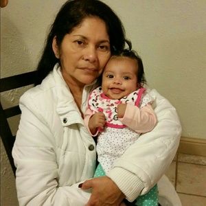 Meet your Posher, Sara