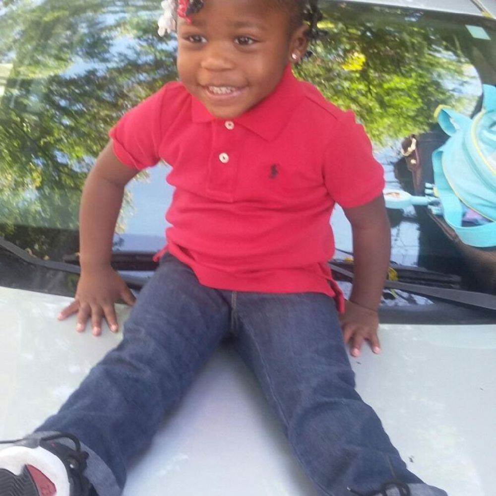 Meet your Posher, Tavi