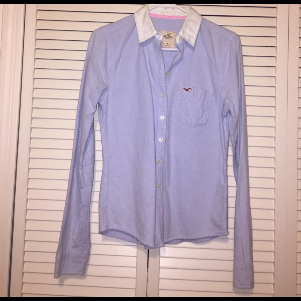 White collar button down shirt