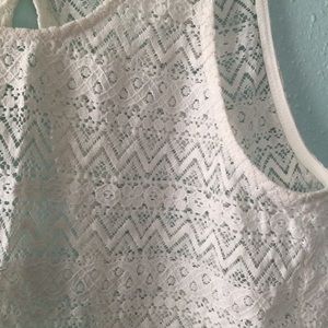 Super cute lace tank top!