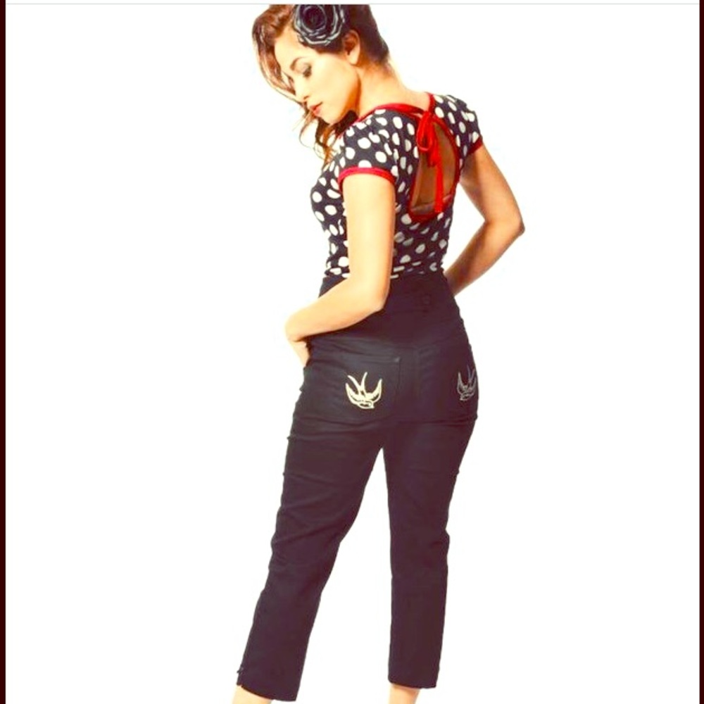 Sourpuss swallow capris