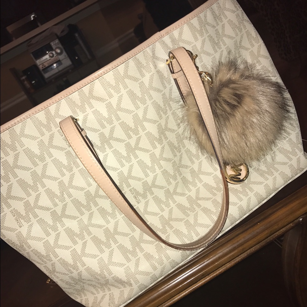 SOLD - Michael Kors Purse Bag