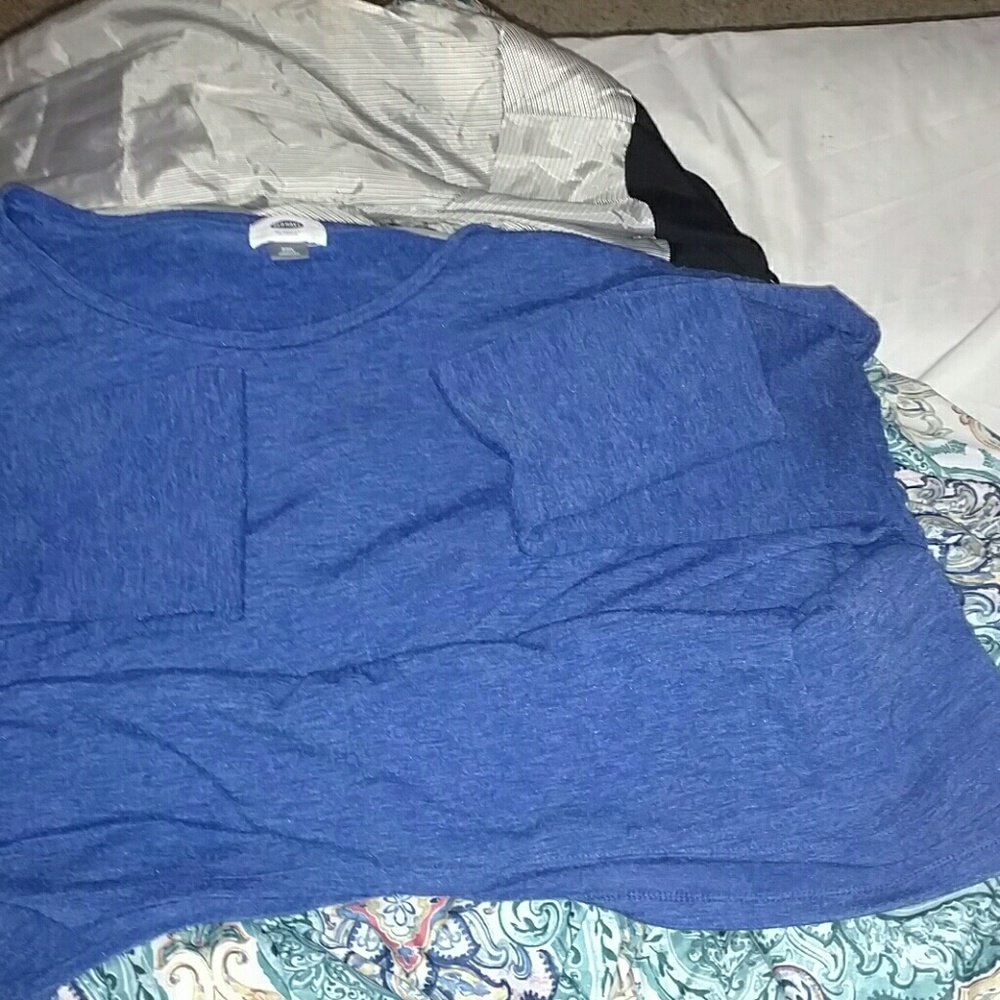 Old navy long sleeve