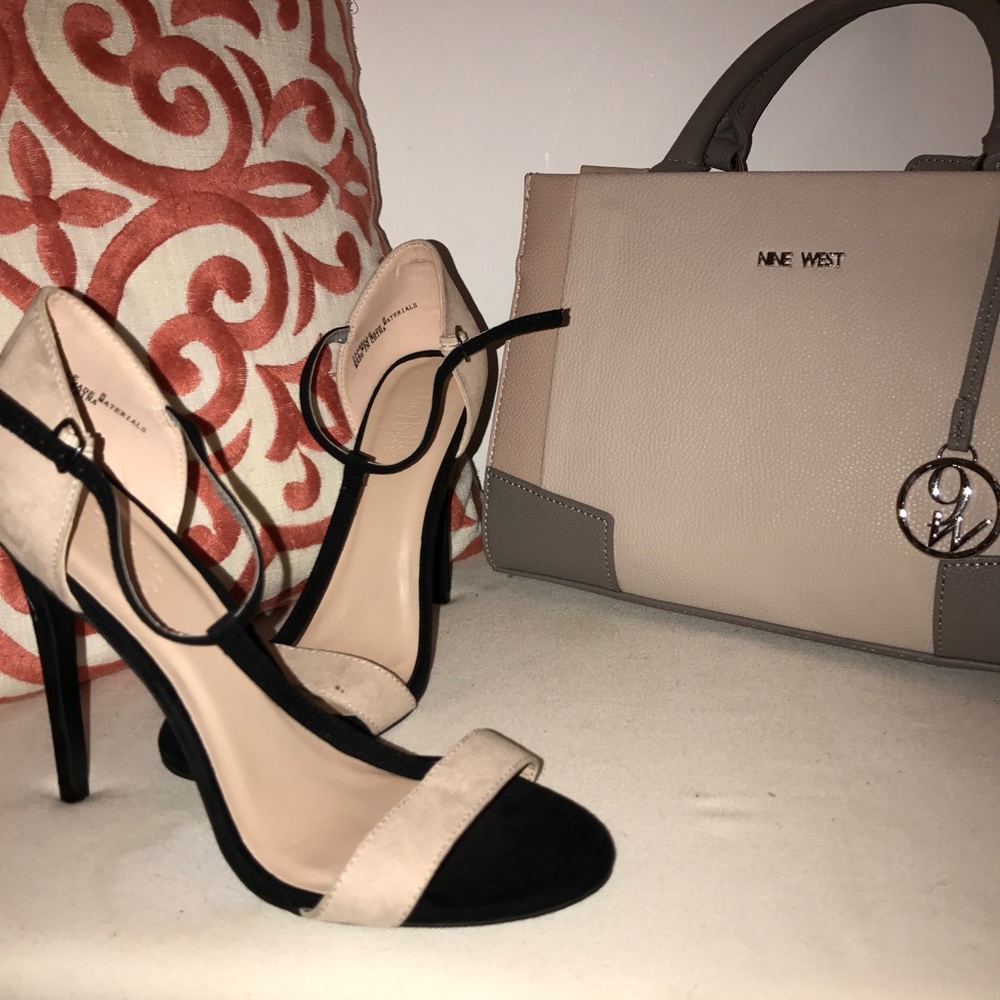 Charlotte Russe Black & Cream Open toed Heels