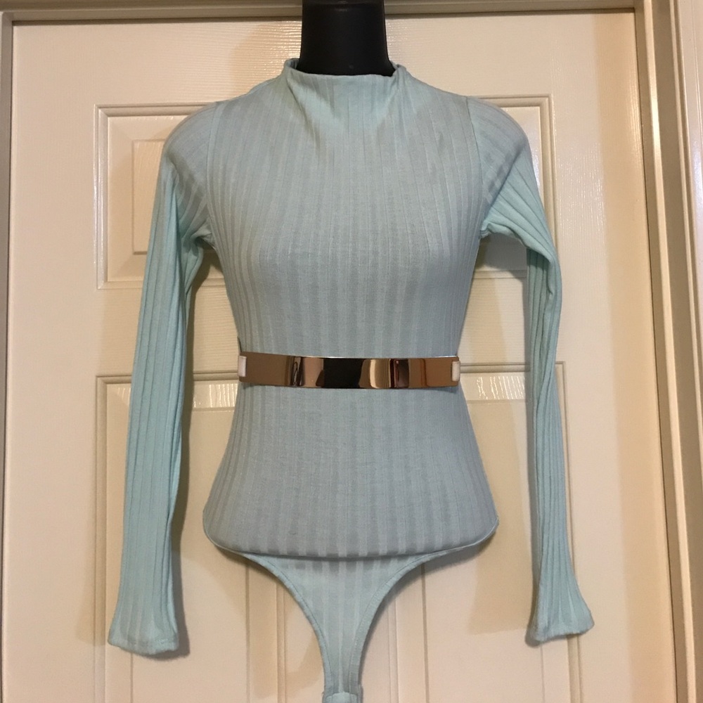 Ribbed Body Blouse