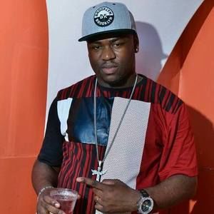 Meet your Posher, Wayne