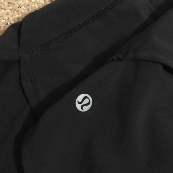 Lululemon athletic shorts - Picture 4 of 4